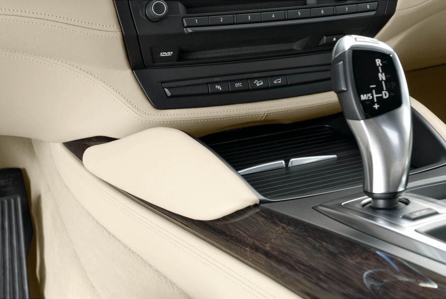  BMW X6 2008 года  (фото 254 из 262)
